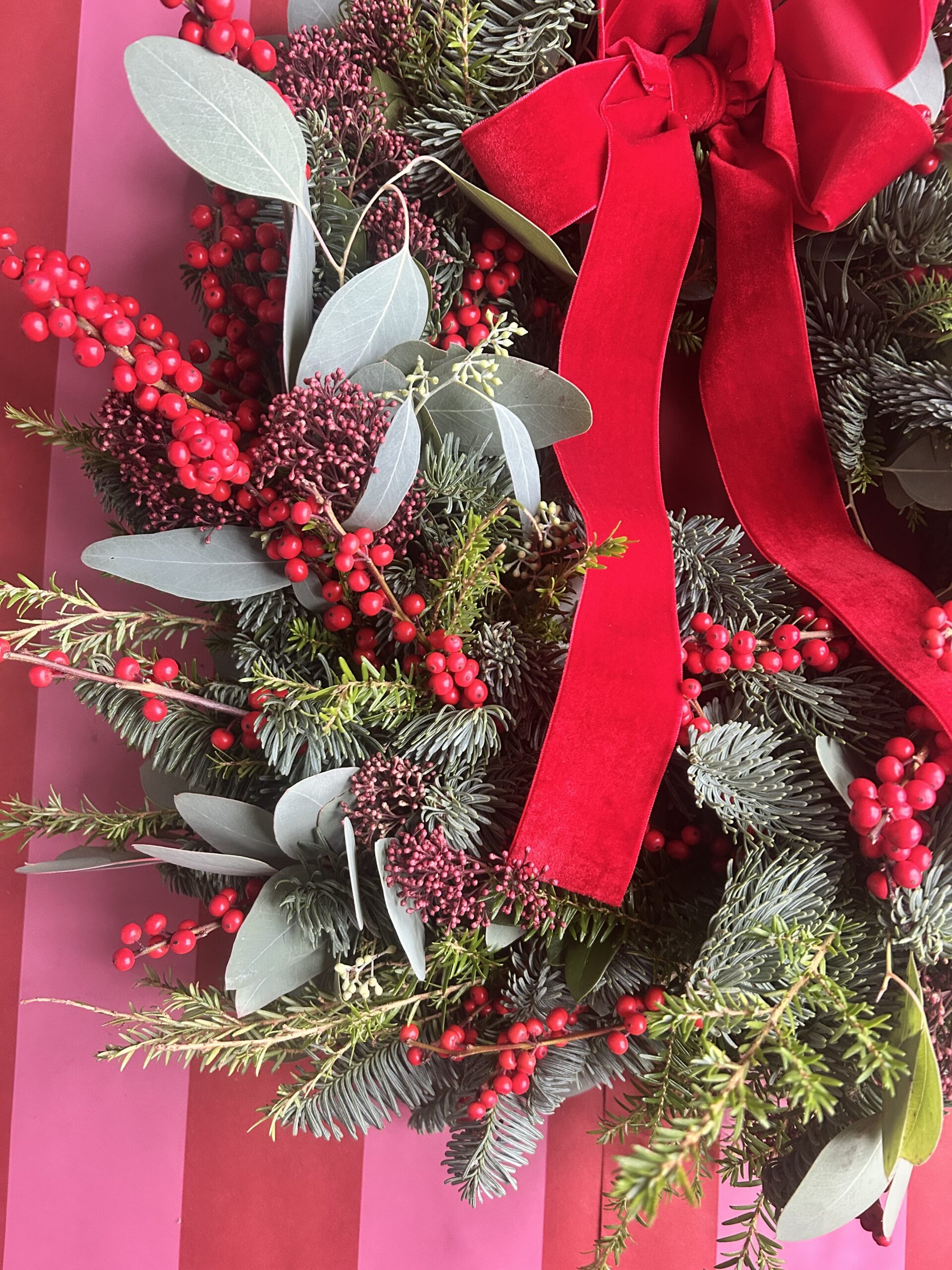 Very Berry Christmas Wreath - Image 4