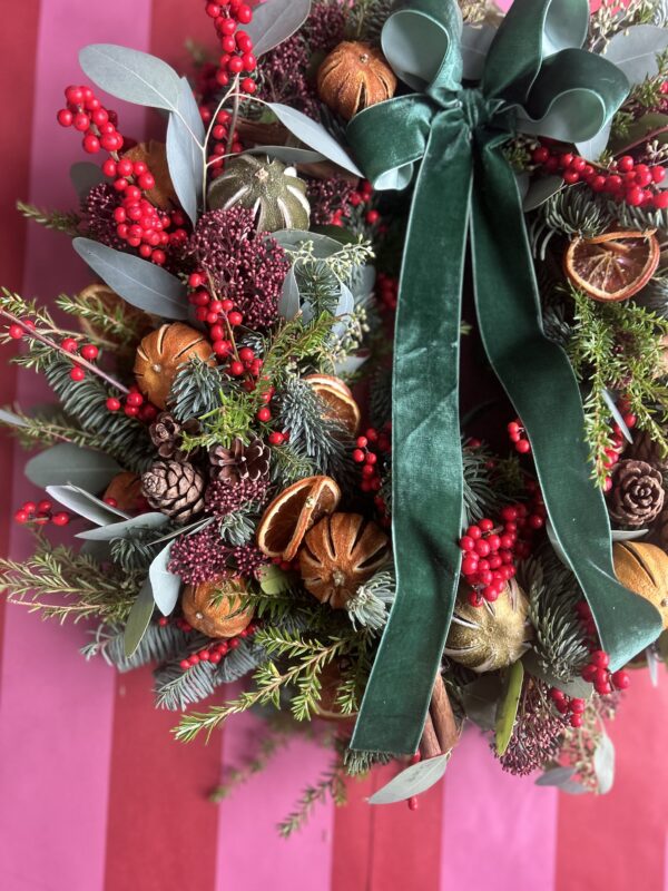 Winter Spice Christmas Wreath - Image 4