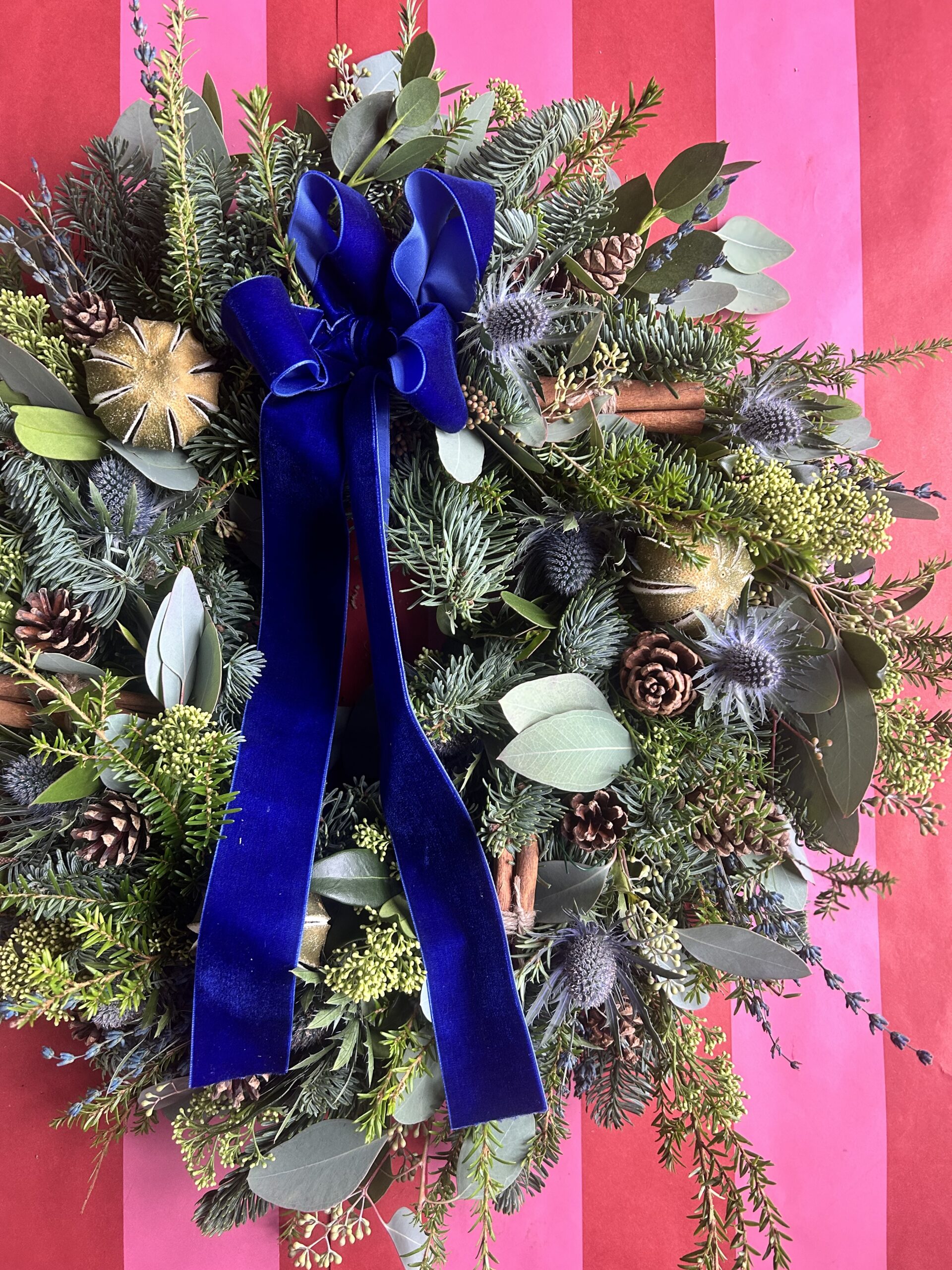 Blue Noel Christmas Wreath - Image 2